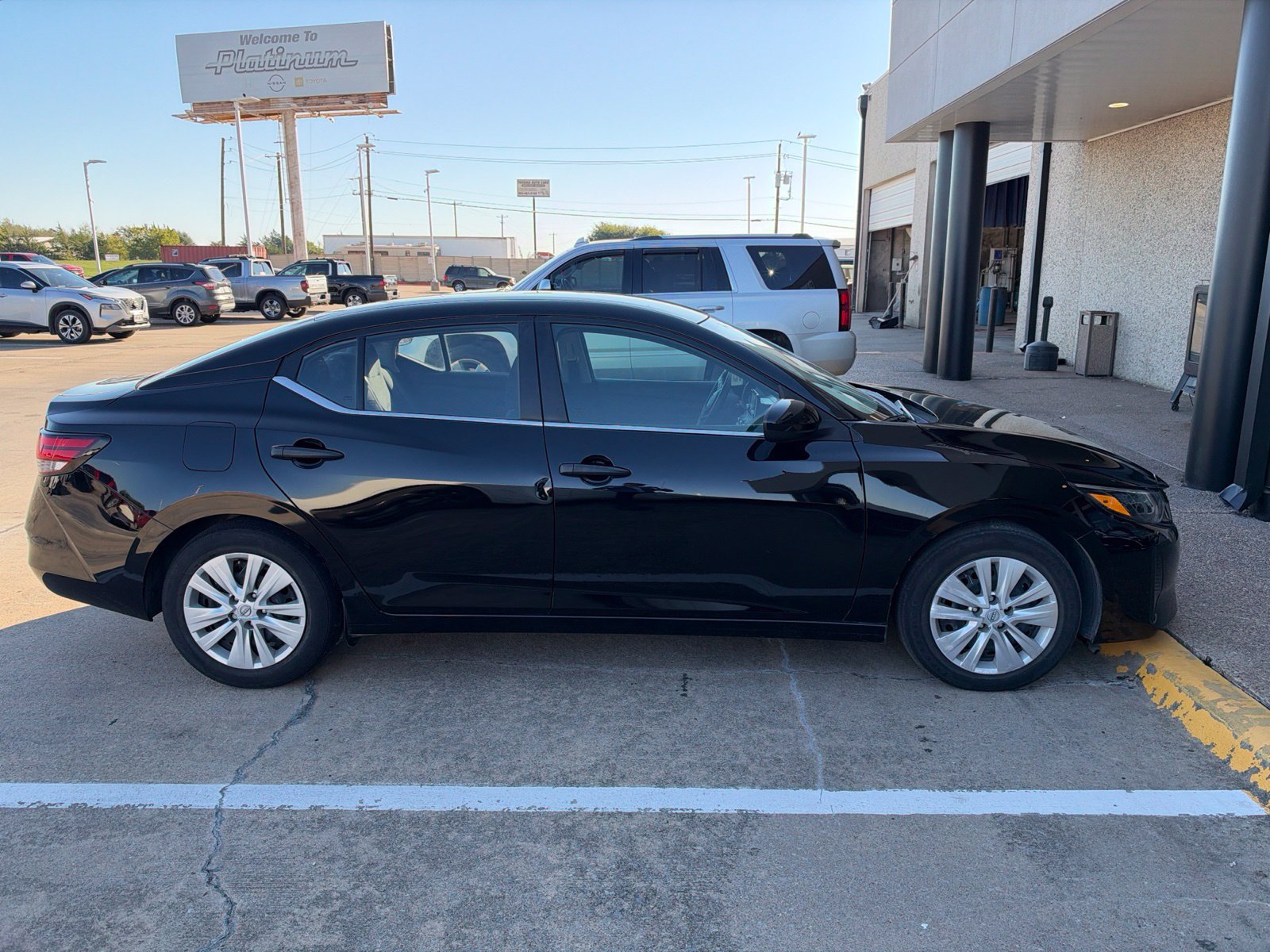 Used 2025 Nissan Sentra S FWD image 8