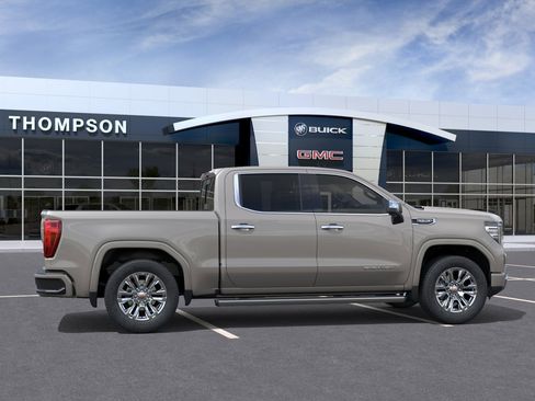 New 2026 GMC Sierra 1500 Denali w/ Technology Package AWD/4WD image 32