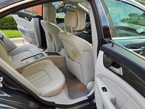 Used 2016 Mercedes-Benz CLS 550 4MATIC image 28