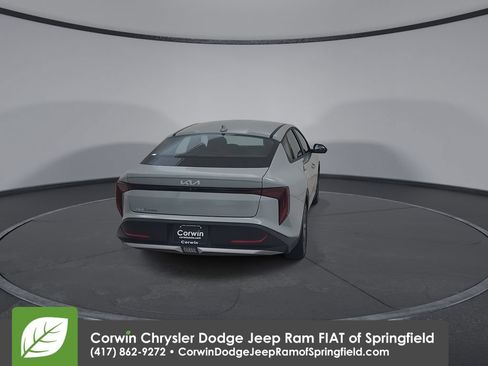 Used 2025 Kia K4 FWD image 12