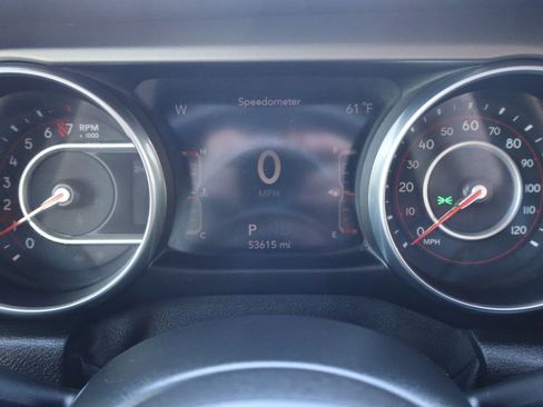 Used 2018 Jeep Wrangler Unlimited Rubicon image 33