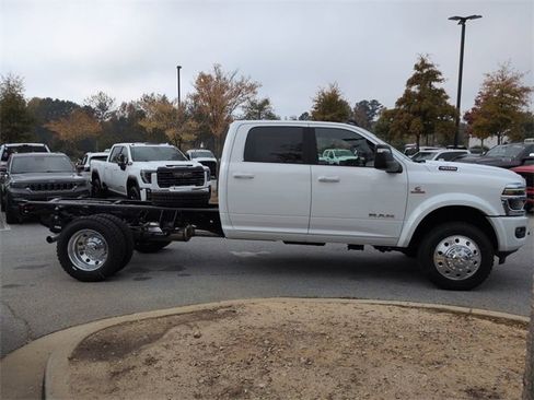 New 2026 RAM 4500 Tradesman image 3