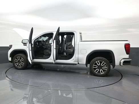 Used 2023 GMC Sierra 1500 AT4 w/ AT4 Premium Package AWD/4WD image 30