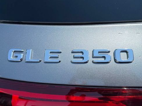 Used 2022 Mercedes-Benz GLE 350 4MATIC image 9