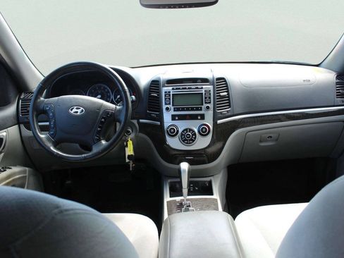 Used 2009 Hyundai Santa Fe SE w/ Premium Pkg 4 AWD/4WD image 8