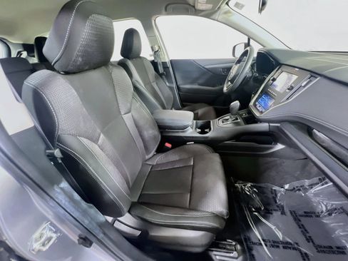 Used 2024 Subaru Outback AWD/4WD image 25