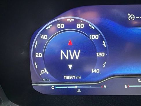 Used 2022 Chevrolet Tahoe RST w/ Luxury Package RWD image 15