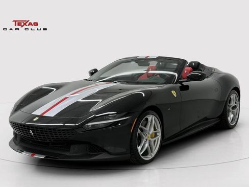 Used 2025 Ferrari Roma Spider RWD image 3