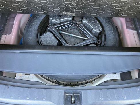 Certified 2021 Toyota RAV4 XLE image 27