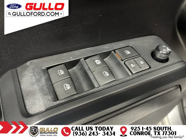 Used 2019 Toyota Tacoma SR w/ SR Convenience Package RWD image 21