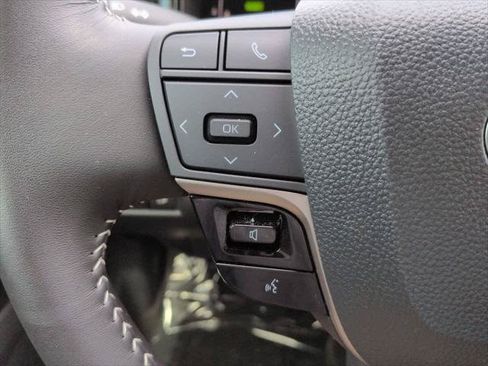 Certified 2026 Toyota Camry SE FWD image 22