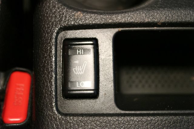 Used 2017 Nissan Rogue SV AWD/4WD image 28
