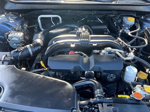 Used 2017 Subaru Legacy 2.5i Premium w/ Moonroof Package image 10