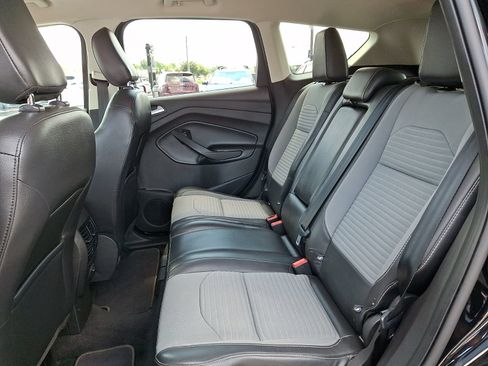Used 2018 Ford Escape SE w/ SE Sport Appearance Package FWD image 11