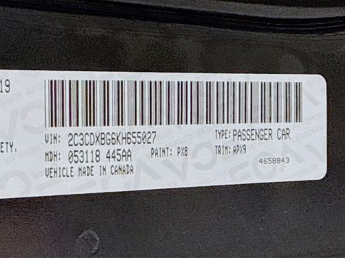 Used 2019 Dodge Charger SXT w/ Leather Interior Group image 40