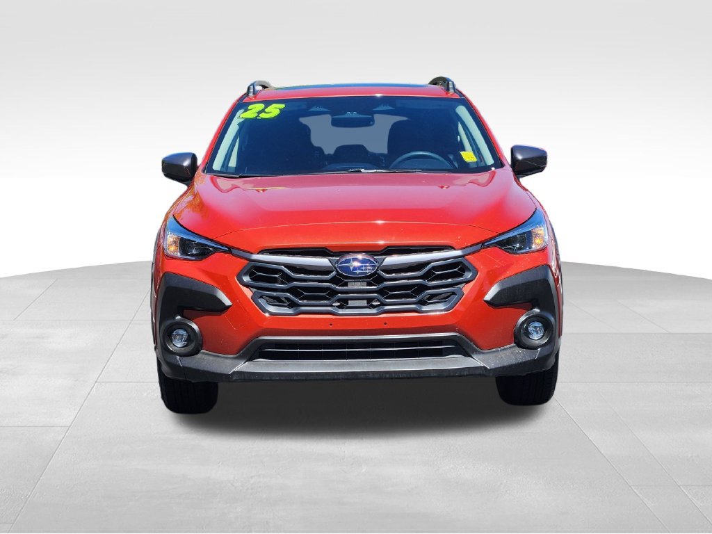 Used 2025 Subaru Crosstrek 2.5i Premium AWD/4WD image 2