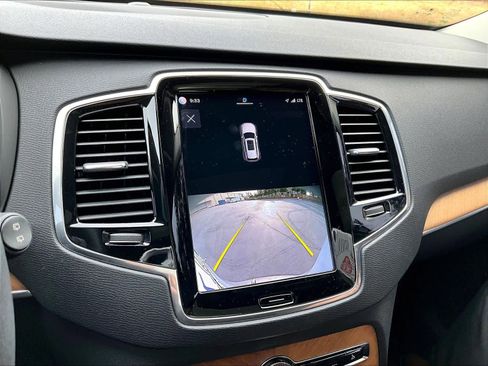 Used 2023 Volvo XC90 B6 Plus w/ Protection Package Premier image 24