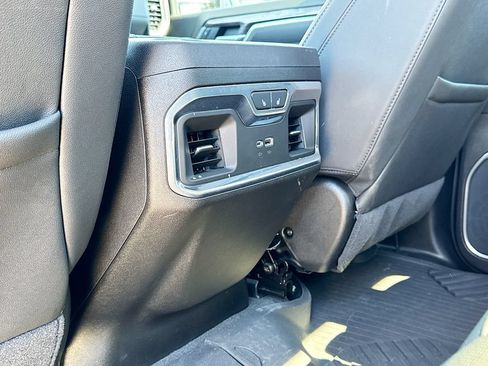 Used 2025 Chevrolet Silverado 2500 LTZ w/ LTZ Premium Package AWD/4WD image 31
