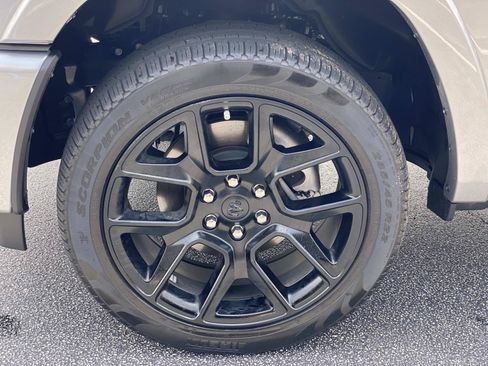 Used 2025 RAM 1500 Laramie w/ Night Edition AWD/4WD image 12