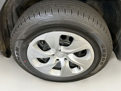 Used 2024 Toyota RAV4 LE image 11