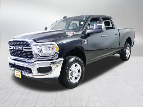 Used 2024 RAM 2500 Tradesman w/ Safety Group AWD/4WD image 3