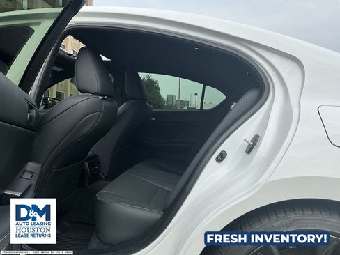 Used 2022 Lexus IS 350 F Sport w/ Navigation Package RWD image 8