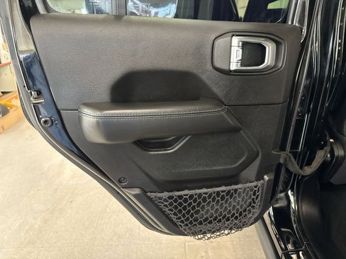 Used 2022 Jeep Wrangler Unlimited Rubicon 4xe w/ Cold Weather Group image 43