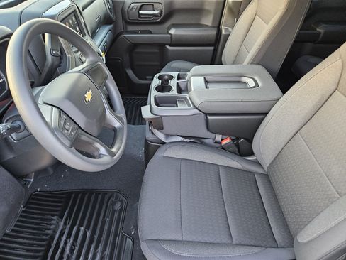 New 2026 Chevrolet Silverado 2500 Custom w/ Custom Value Package AWD/4WD image 9