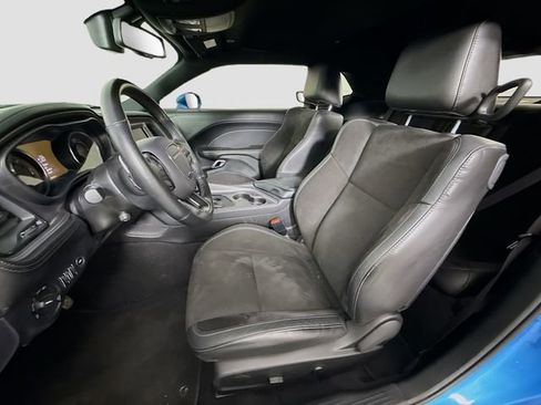 Used 2023 Dodge Challenger GT w/ Plus Package image 22