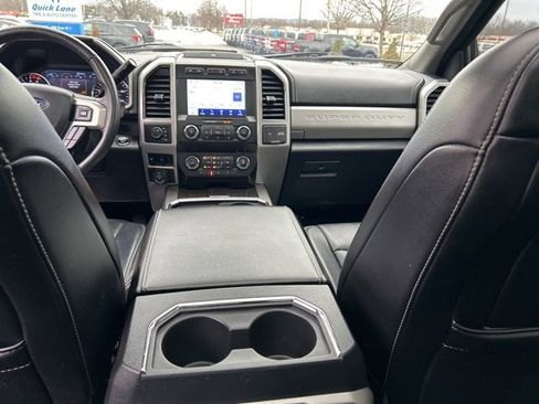 Used 2020 Ford F350 Lariat w/ Lariat Ultimate Package image 18