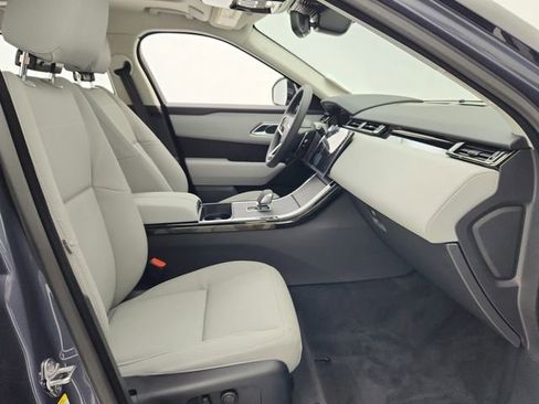Certified 2025 Land Rover Range Rover Velar Dynamic SE image 22