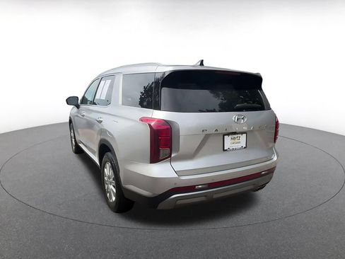 Used 2025 Hyundai Palisade SEL FWD image 11