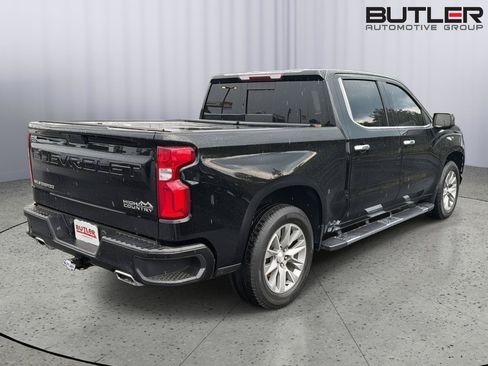 Used 2020 Chevrolet Silverado 1500 High Country w/ Z71 Off-Road Package AWD/4WD image 6