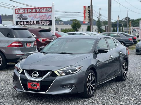 Used 2017 Nissan Maxima 3.5 SV FWD image 3