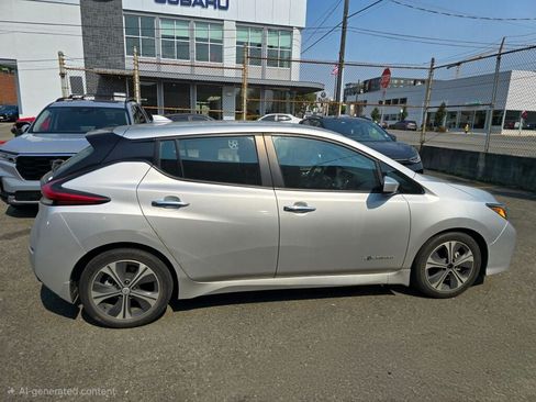 Used 2018 Nissan Leaf SV w/ Protection Package FWD image 5