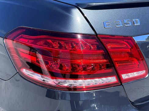 Used 2014 Mercedes-Benz E 350 4MATIC Sedan image 28