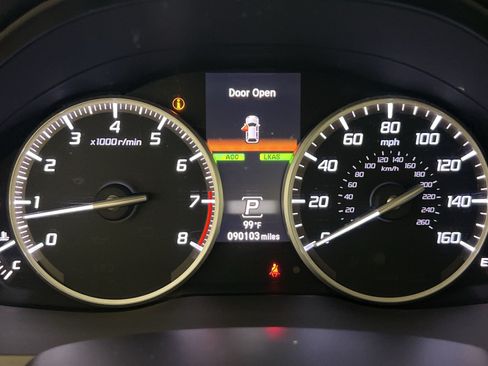 Used 2017 Acura RDX AWD w/ Advance Package image 18