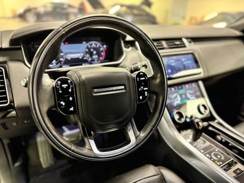 Used 2019 Land Rover Range Rover Sport HSE Dynamic image 23