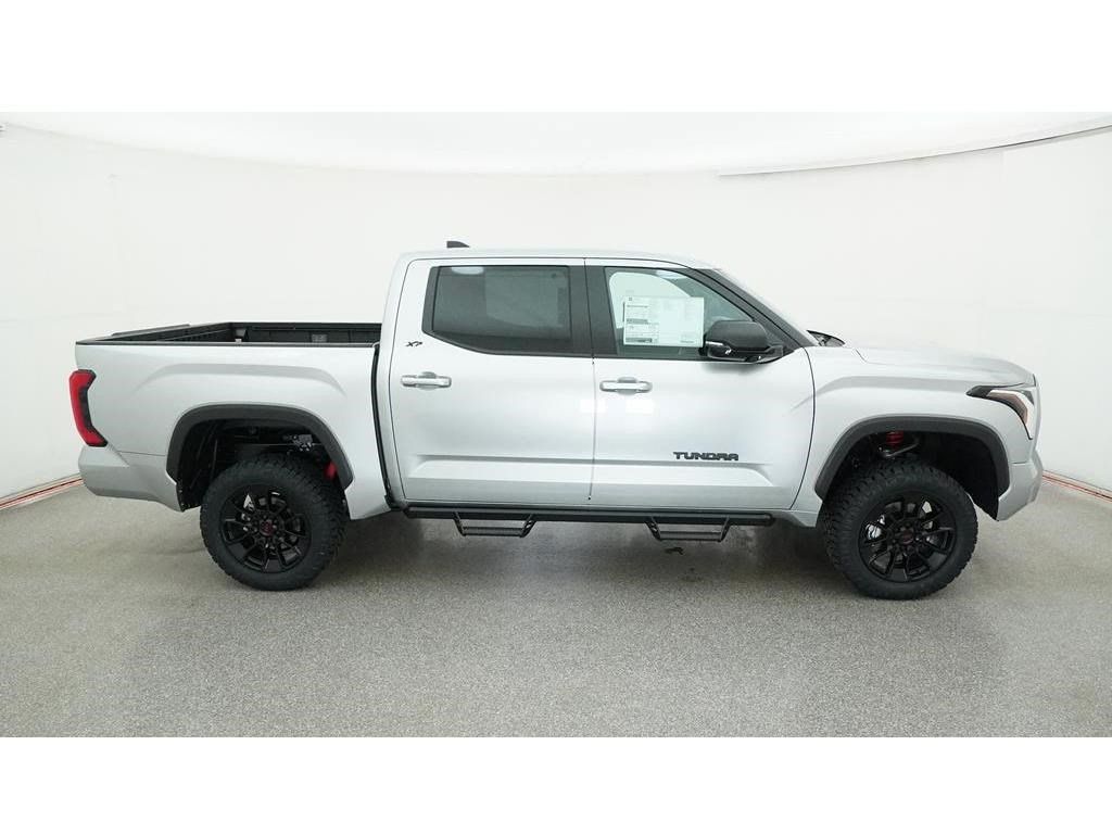 New 2025 Toyota Tundra SR5 AWD/4WD image 12