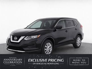 Used 2018 Nissan Rogue S FWD video 1