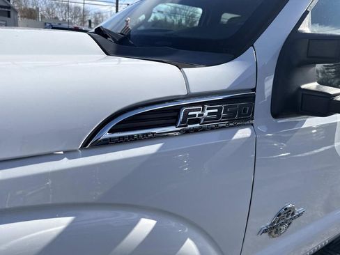 Used 2015 Ford F350 Lariat w/ Snow Plow Prep Package image 10