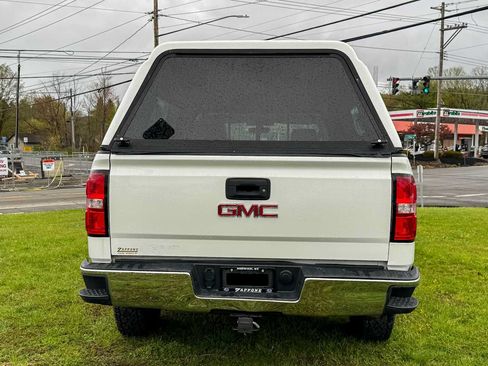 Used 2018 GMC Sierra 1500 2WD Regular Cab image 4