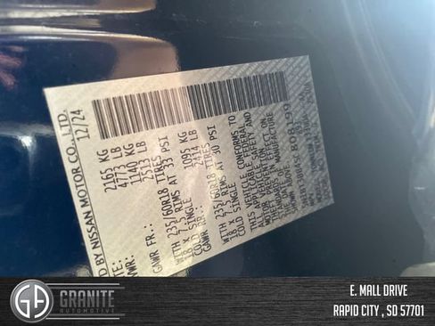 Used 2025 Nissan Rogue SV AWD/4WD image 33