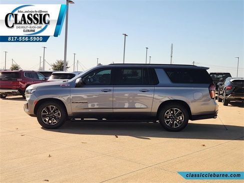 Used 2022 Chevrolet Suburban Z71 w/ Z71 Off-Road Package image 5