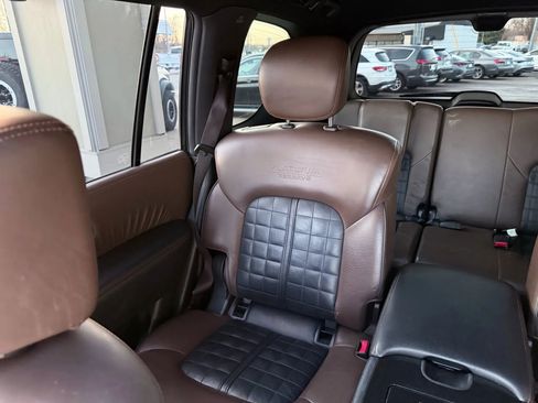 Used 2020 Nissan Armada Platinum w/ Platinum Reserve Package image 43