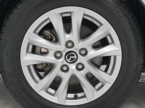 Used 2018 MAZDA MAZDA3 Sport FWD image 20