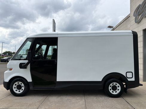 Used 2024 Chevrolet Brightdrop 400 w/ Commercial Equipment Package AWD/4WD image 7