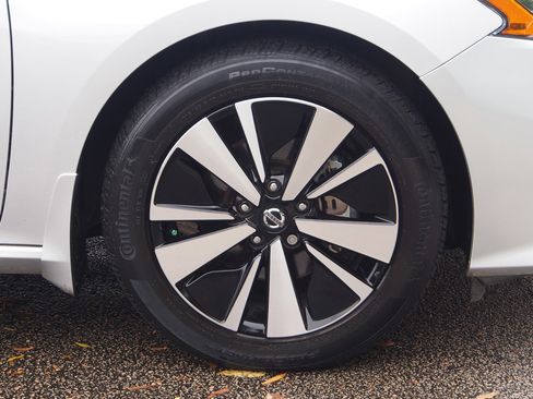 Used 2022 Nissan Altima 2.5 SL image 9