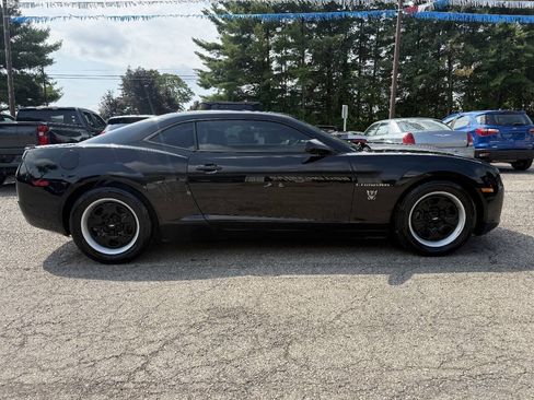 Used 2013 Chevrolet Camaro LS RWD image 4