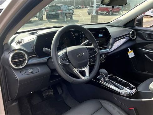 New 2026 Chevrolet Trax ACTIV w/ Sunroof Package image 6